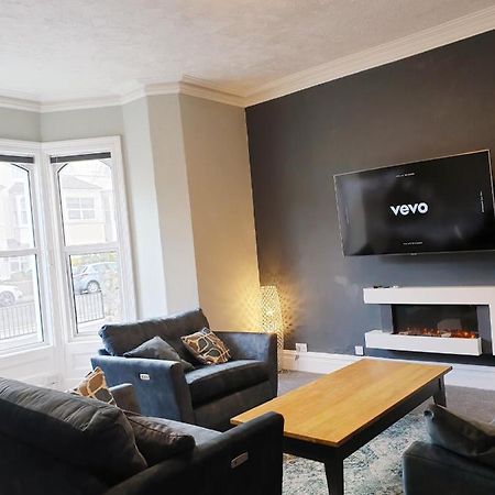 No 27 Chapel Street Guest House 랜디드노 외부 사진
